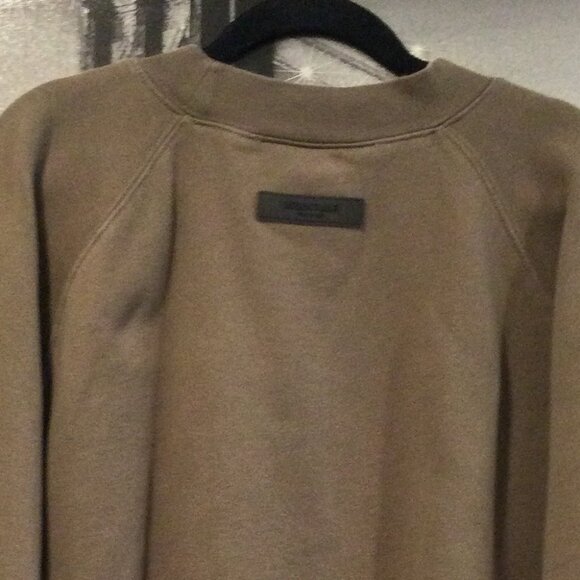 Essentials - Fear of God Crew Neck Long Sleeve Pullover Size: XL - Picture 6 of 9